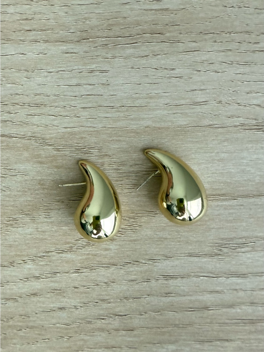 Gold Teardrop Sculptural Hoop Earrings - Women Jewelry